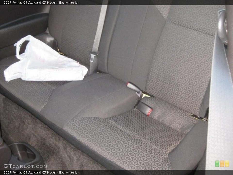 Ebony Interior Photo for the 2007 Pontiac G5  #39121085