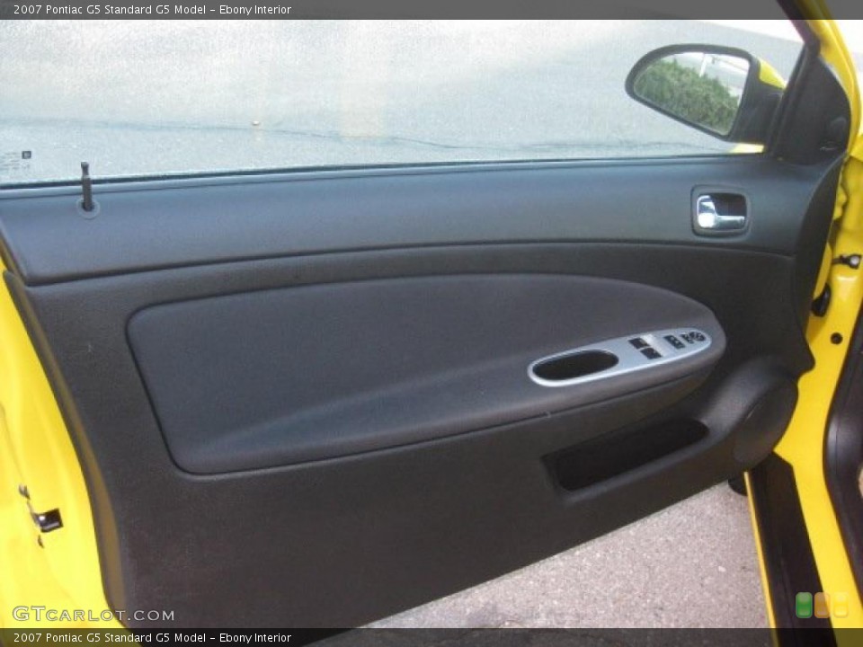 Ebony Interior Door Panel for the 2007 Pontiac G5  #39121092