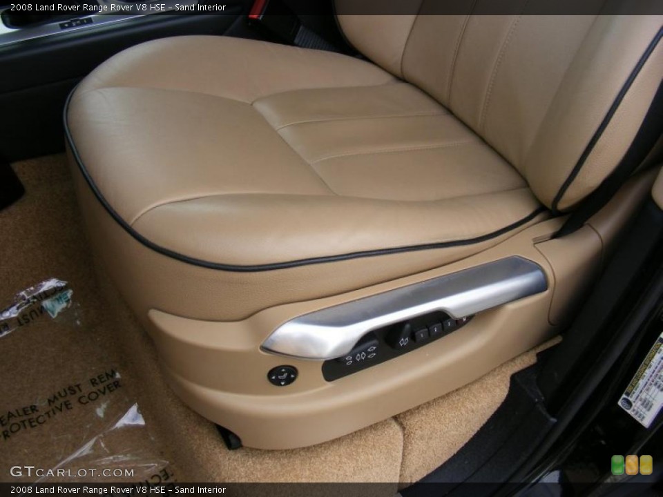 Sand Interior Photo for the 2008 Land Rover Range Rover V8 HSE #39123739