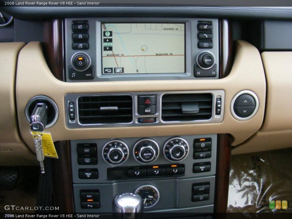 Sand Interior Navigation for the 2008 Land Rover Range Rover V8 HSE #39123887
