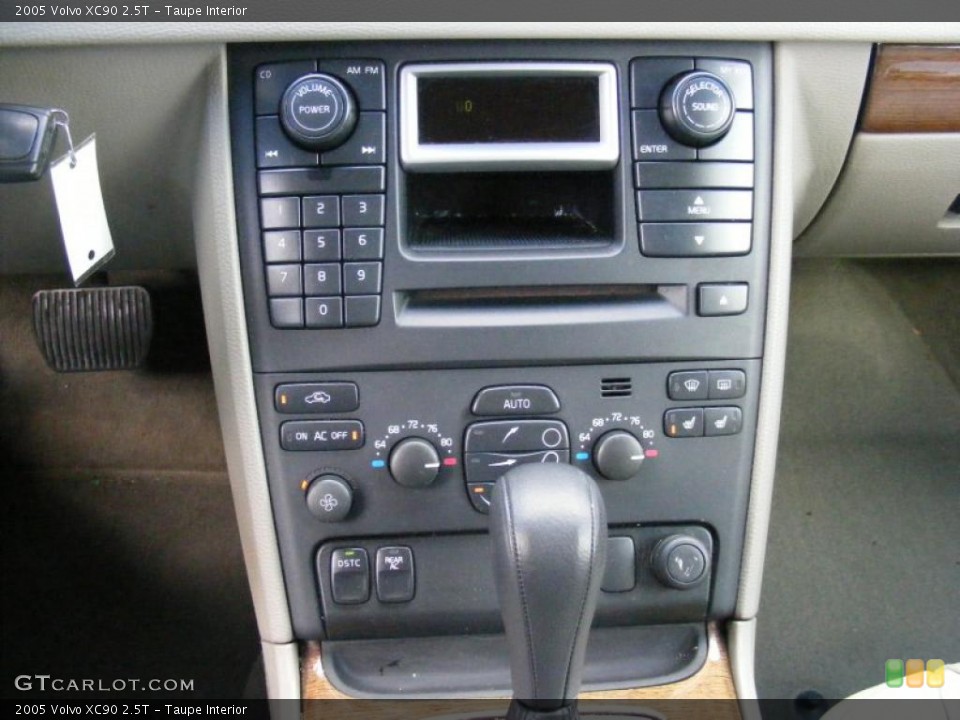 Taupe Interior Controls for the 2005 Volvo XC90 2.5T #39126479