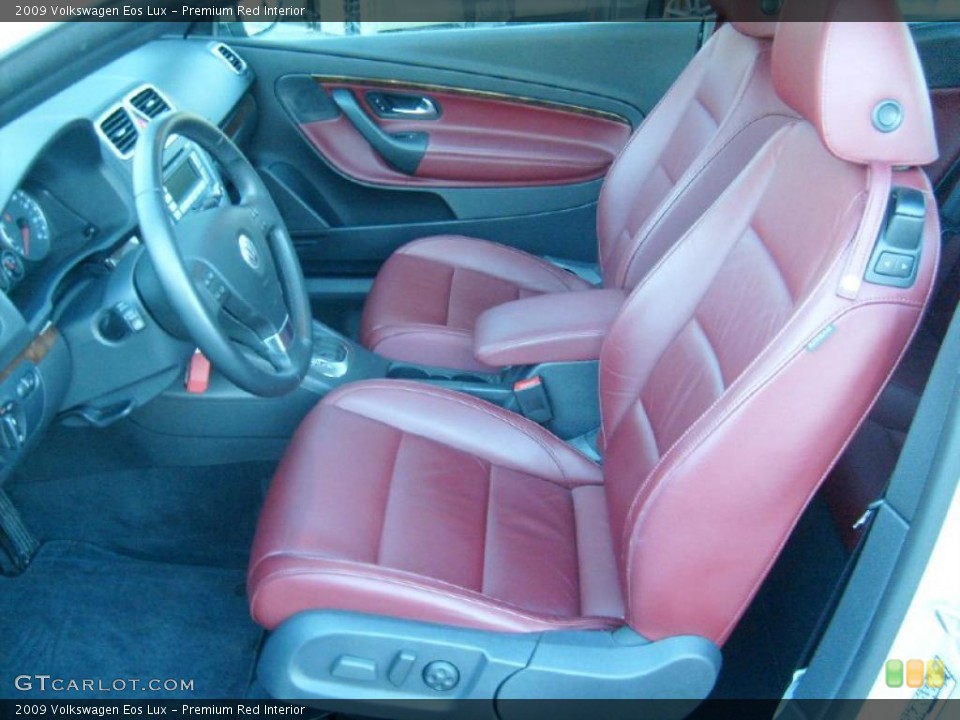 Premium Red Interior Photo for the 2009 Volkswagen Eos Lux #39128907