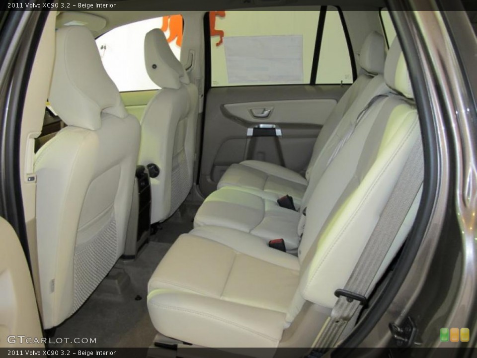 Beige Interior Photo for the 2011 Volvo XC90 3.2 #39130555
