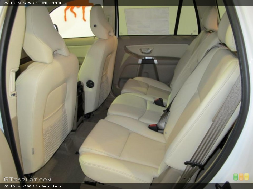 Beige Interior Photo for the 2011 Volvo XC90 3.2 #39130867