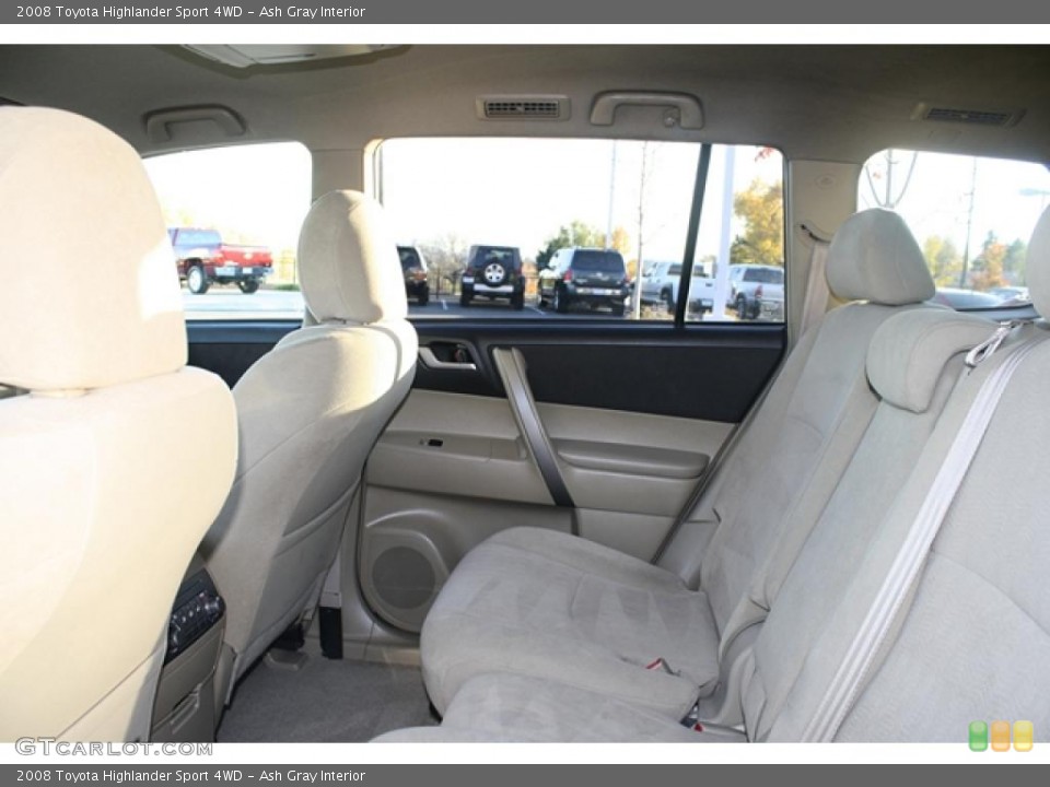 Ash Gray Interior Photo for the 2008 Toyota Highlander Sport 4WD #39131375