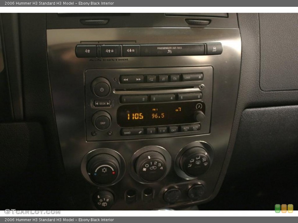 Ebony Black Interior Controls for the 2006 Hummer H3  #39131755
