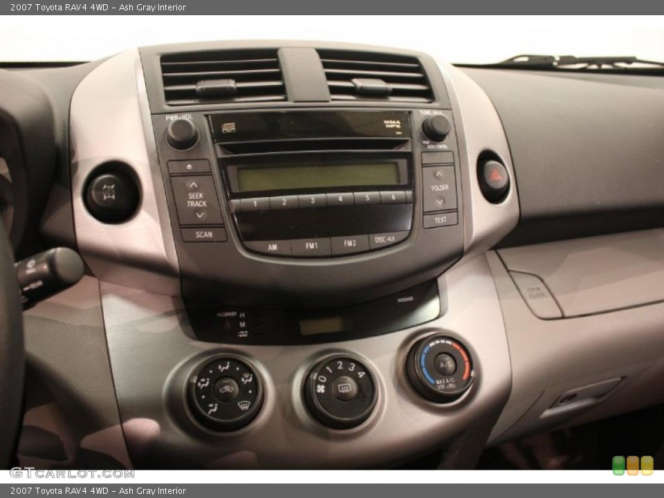 Ash Gray Interior Controls for the 2007 Toyota RAV4 4WD #39132417