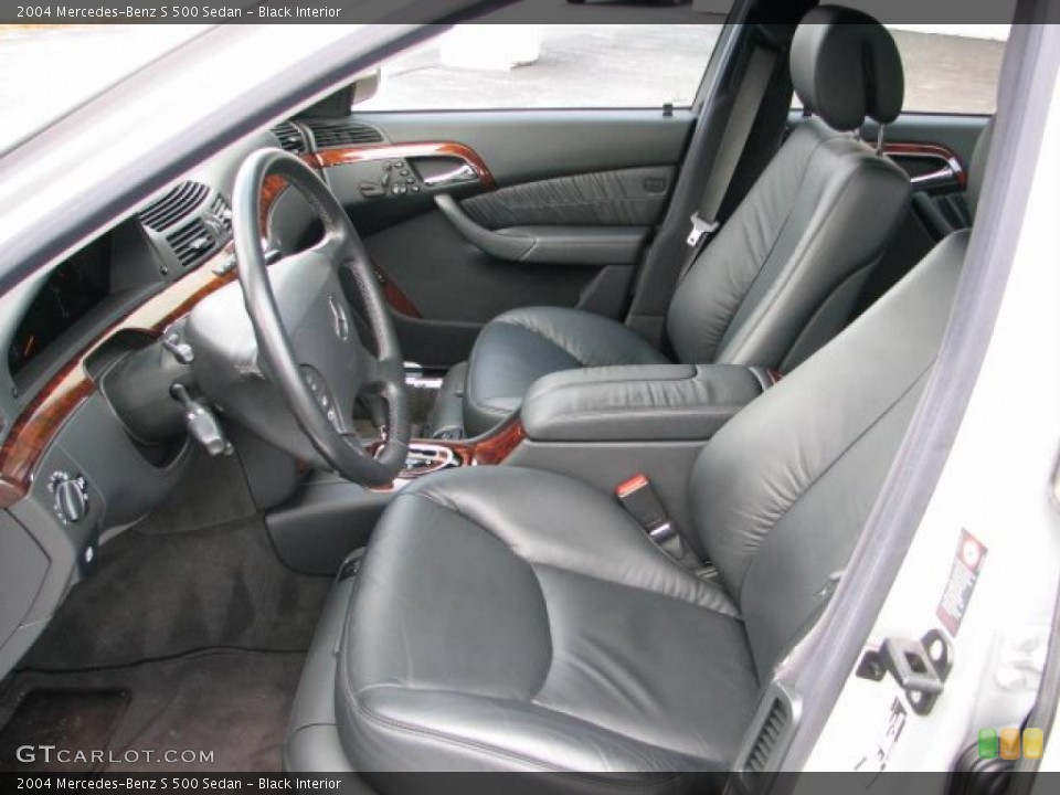 Black Interior Photo for the 2004 Mercedes-Benz S 500 Sedan #39134323