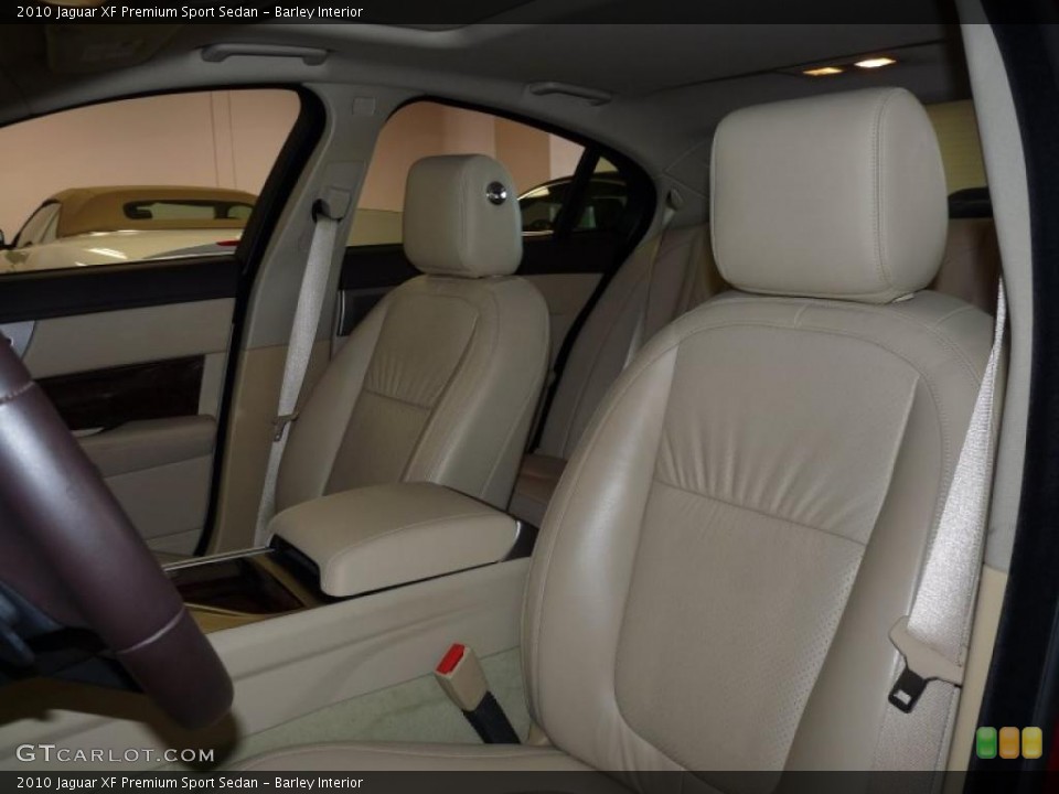 Barley Interior Photo for the 2010 Jaguar XF Premium Sport Sedan #39136682
