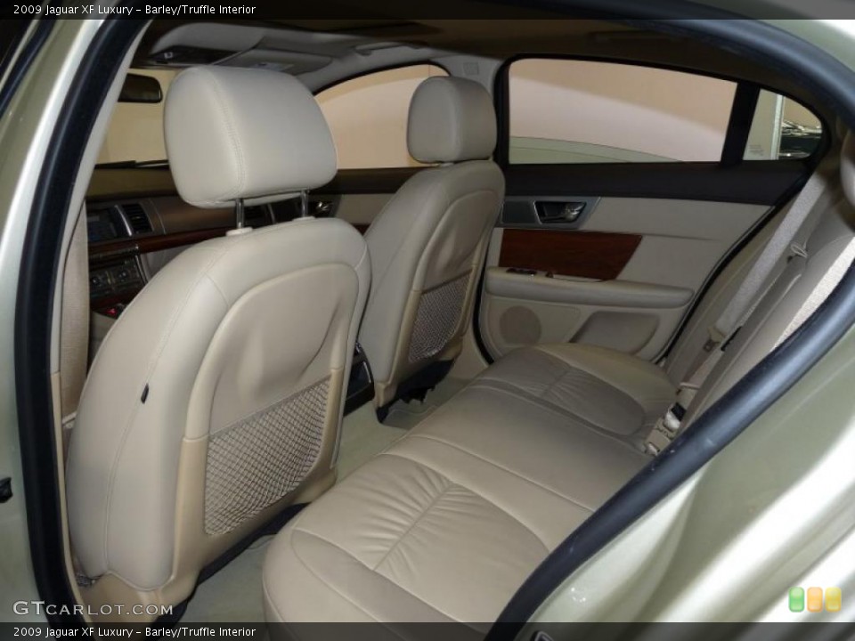 Barley/Truffle Interior Photo for the 2009 Jaguar XF Luxury #39138102