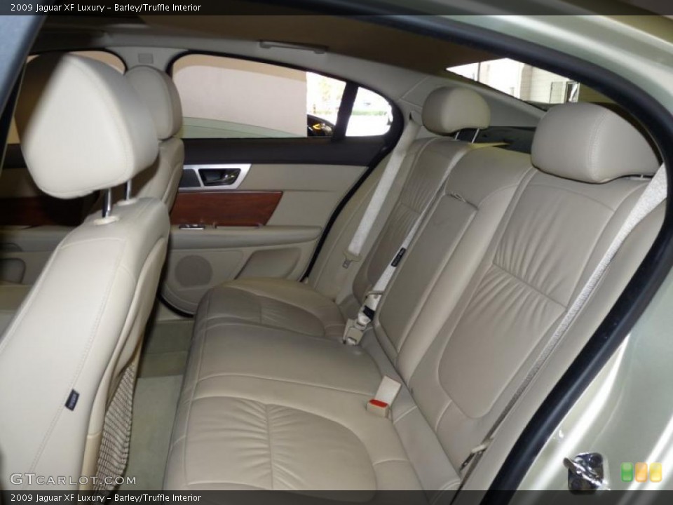 Barley/Truffle Interior Photo for the 2009 Jaguar XF Luxury #39138118