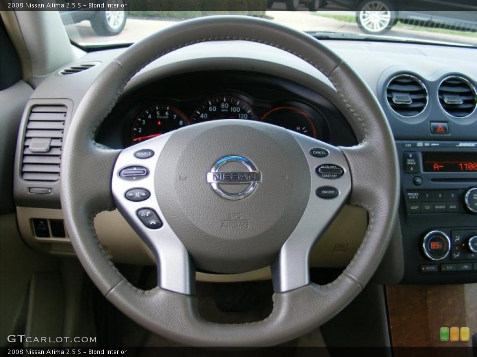 Blond Interior Steering Wheel for the 2008 Nissan Altima 2.5 S #39138338