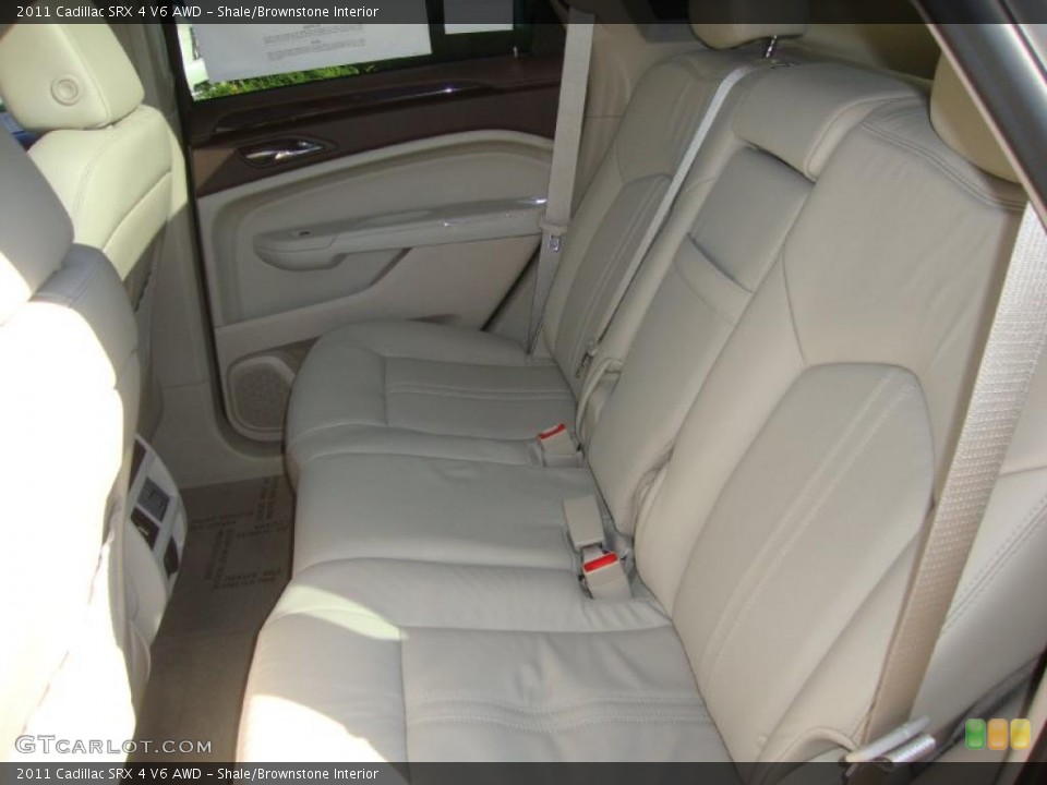 Shale/Brownstone Interior Photo for the 2011 Cadillac SRX 4 V6 AWD #39139122