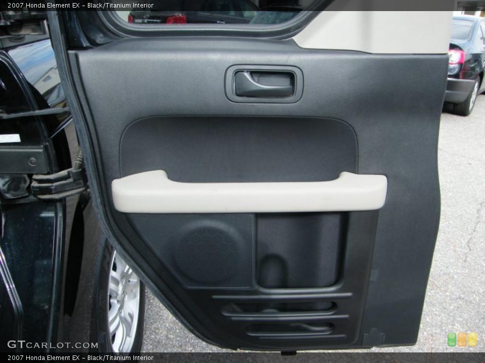 Black/Titanium Interior Door Panel for the 2007 Honda Element EX #39141802
