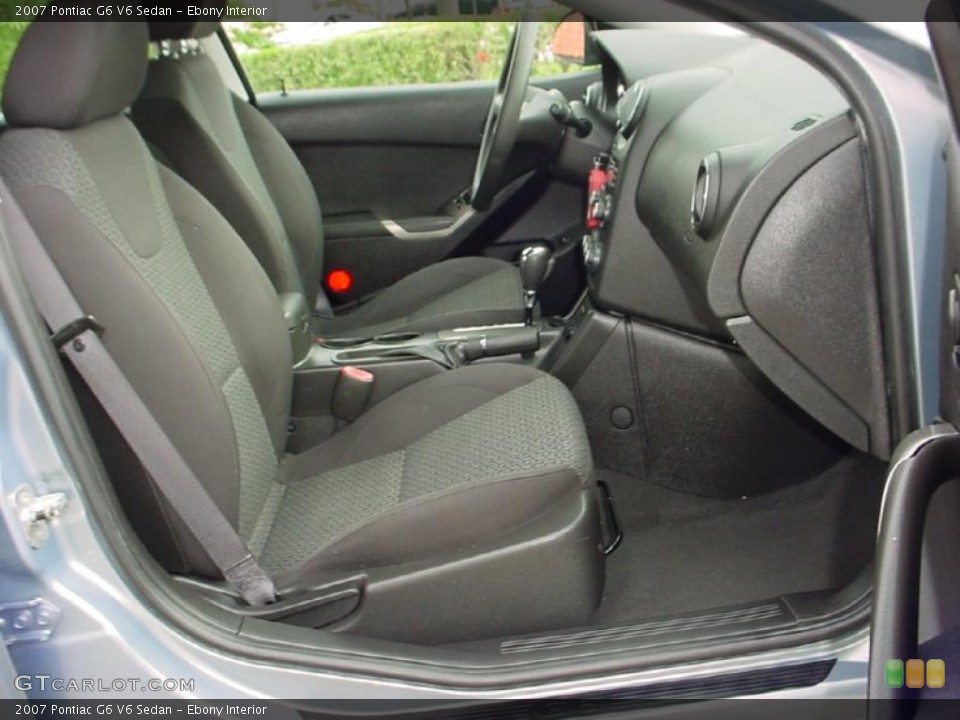 Ebony Interior Photo for the 2007 Pontiac G6 V6 Sedan #39141970