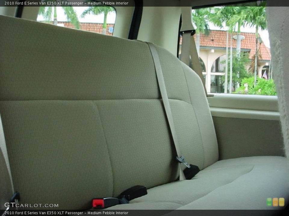 Medium Pebble Interior Photo for the 2010 Ford E Series Van E350 XLT Passenger #39143262