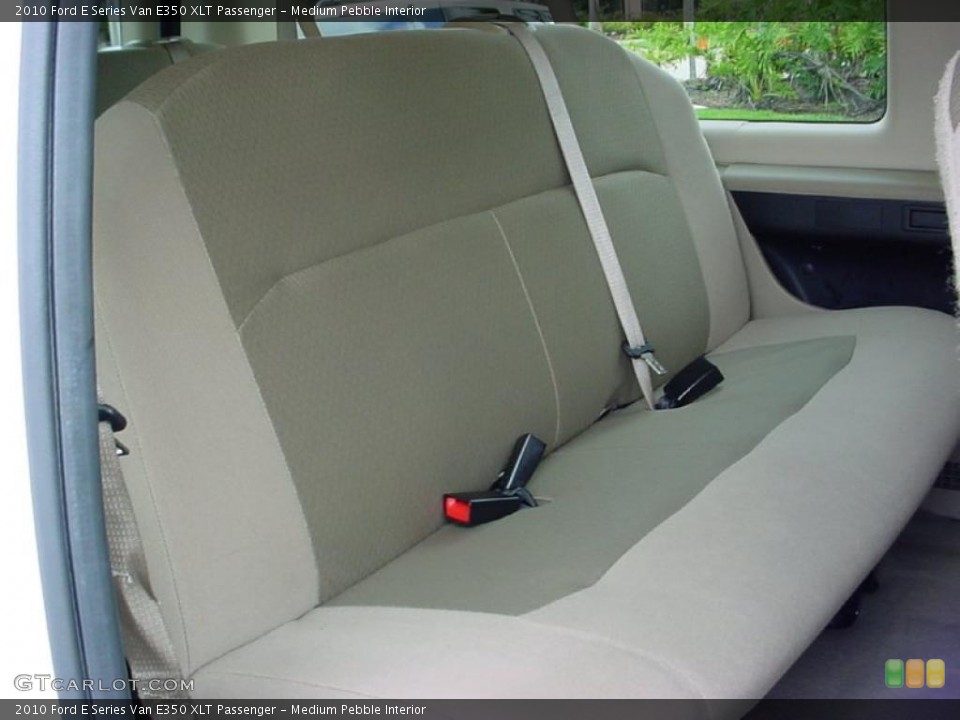 Medium Pebble Interior Photo for the 2010 Ford E Series Van E350 XLT Passenger #39143274