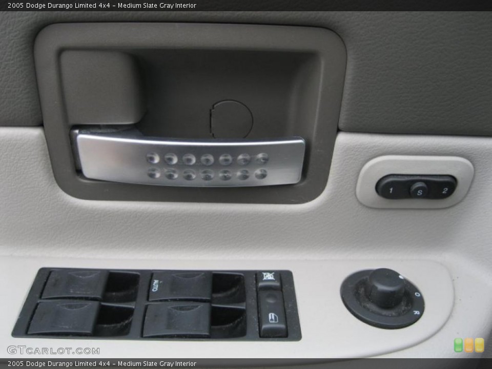 Medium Slate Gray Interior Controls for the 2005 Dodge Durango Limited 4x4 #39144138