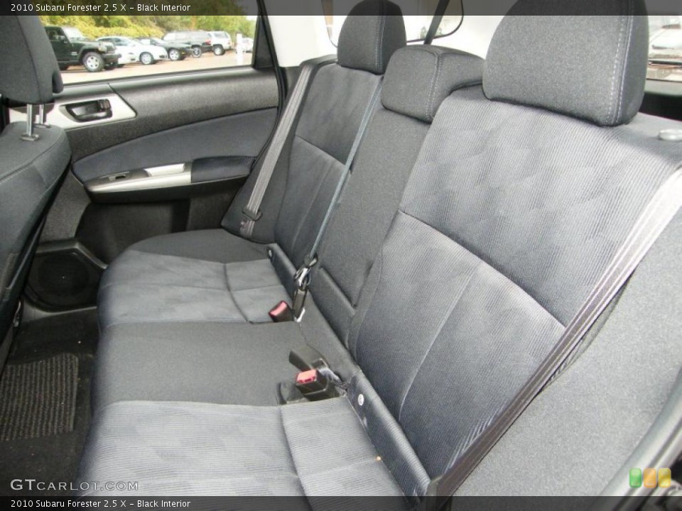 Black Interior Photo for the 2010 Subaru Forester 2.5 X #39145178