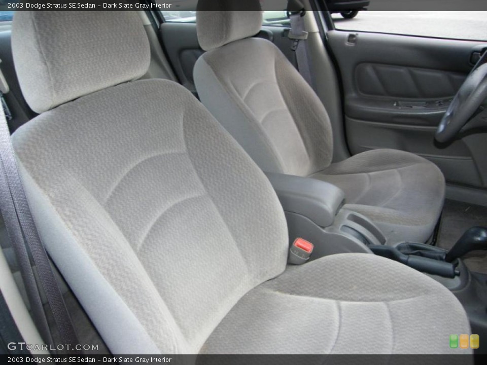 Dark Slate Gray Interior Photo for the 2003 Dodge Stratus SE Sedan #39145466