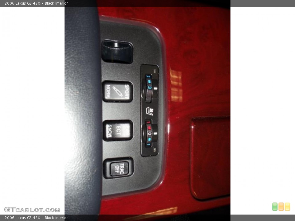 Black Interior Controls for the 2006 Lexus GS 430 #39146302