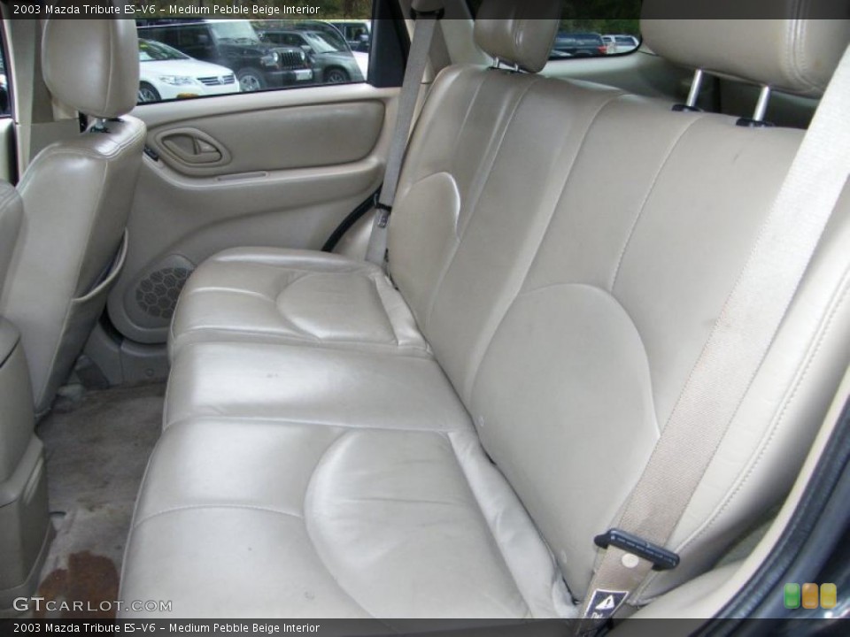 Medium Pebble Beige Interior Photo for the 2003 Mazda Tribute ES-V6 #39147350