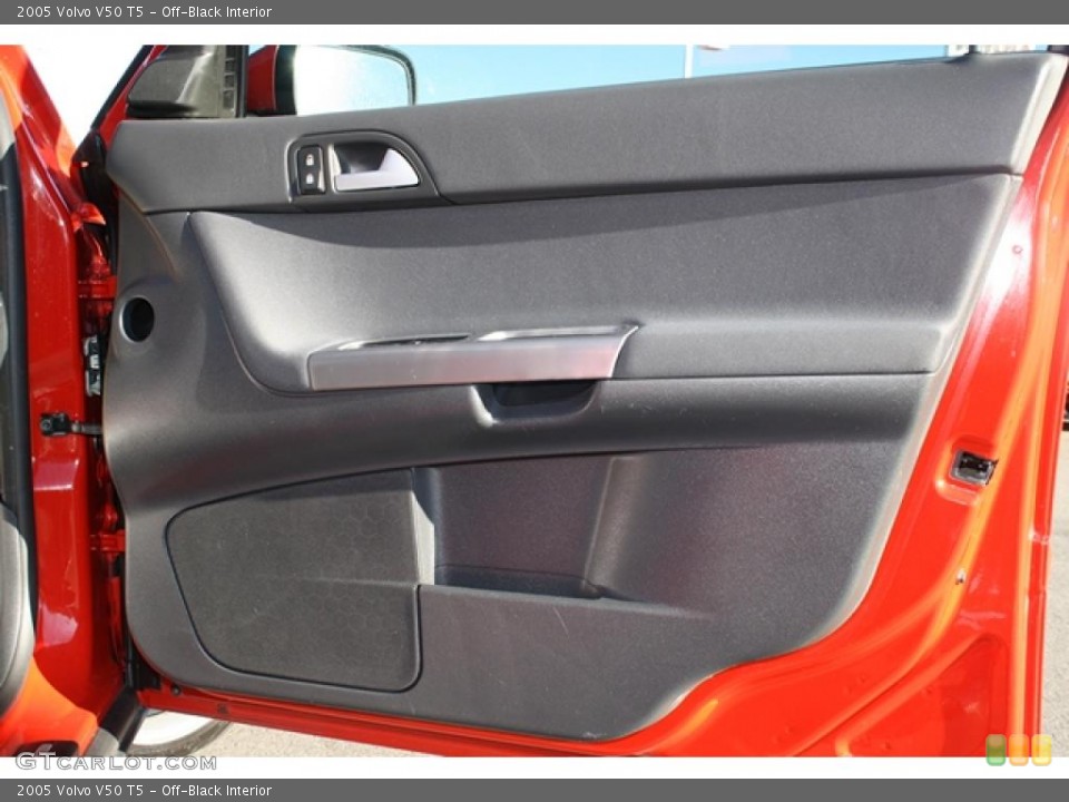 Off-Black Interior Door Panel for the 2005 Volvo V50 T5 #39166589