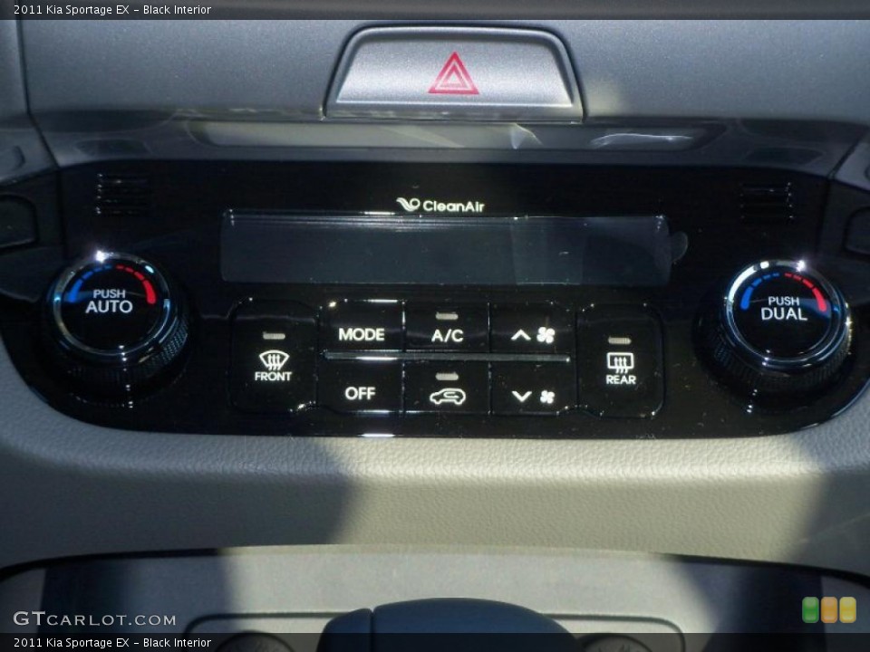 Black Interior Controls for the 2011 Kia Sportage EX #39167170