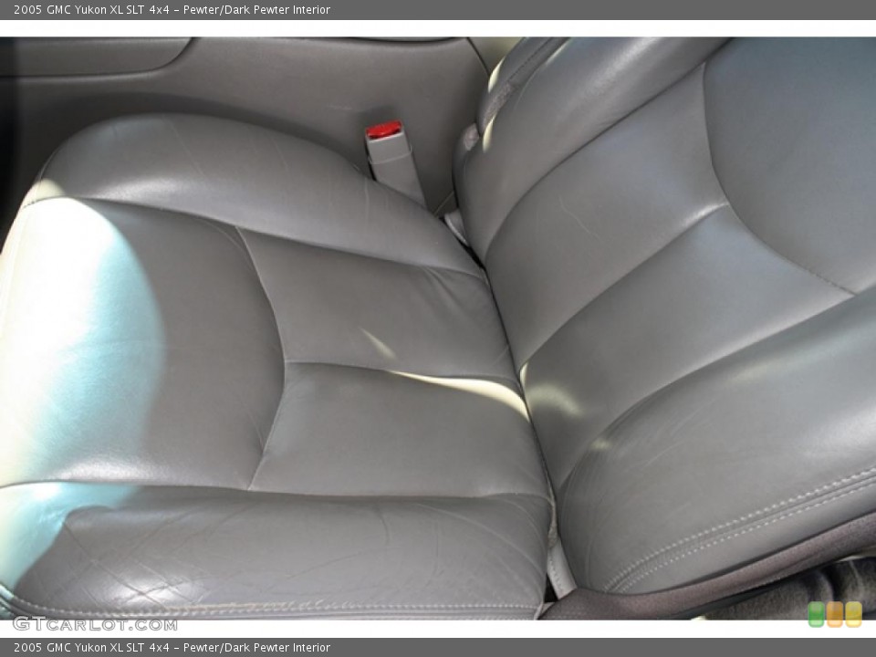 Pewter/Dark Pewter Interior Photo for the 2005 GMC Yukon XL SLT 4x4 #39167654