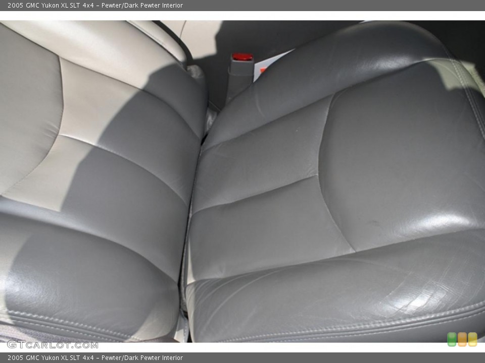 Pewter/Dark Pewter Interior Photo for the 2005 GMC Yukon XL SLT 4x4 #39167670