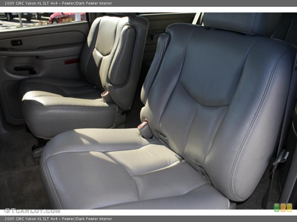 Pewter/Dark Pewter Interior Photo for the 2005 GMC Yukon XL SLT 4x4 #39167686