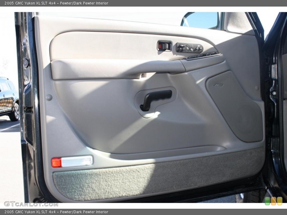 Pewter/Dark Pewter Interior Door Panel for the 2005 GMC Yukon XL SLT 4x4 #39167718