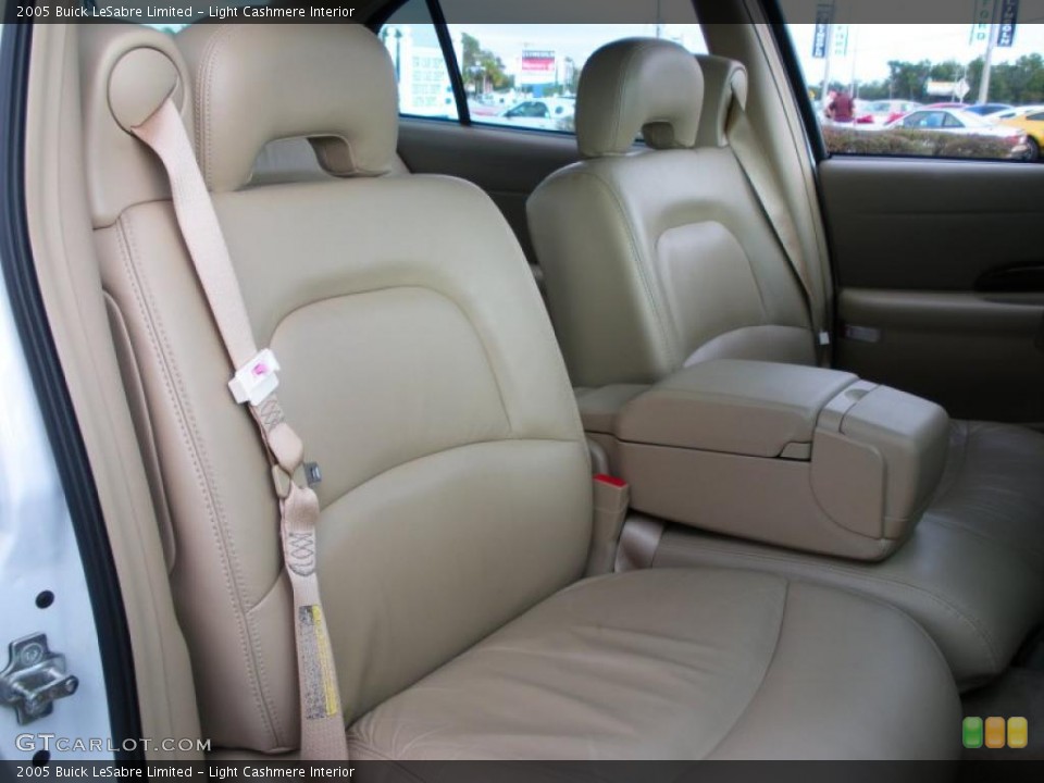 Light Cashmere Interior Photo for the 2005 Buick LeSabre Limited #39167914