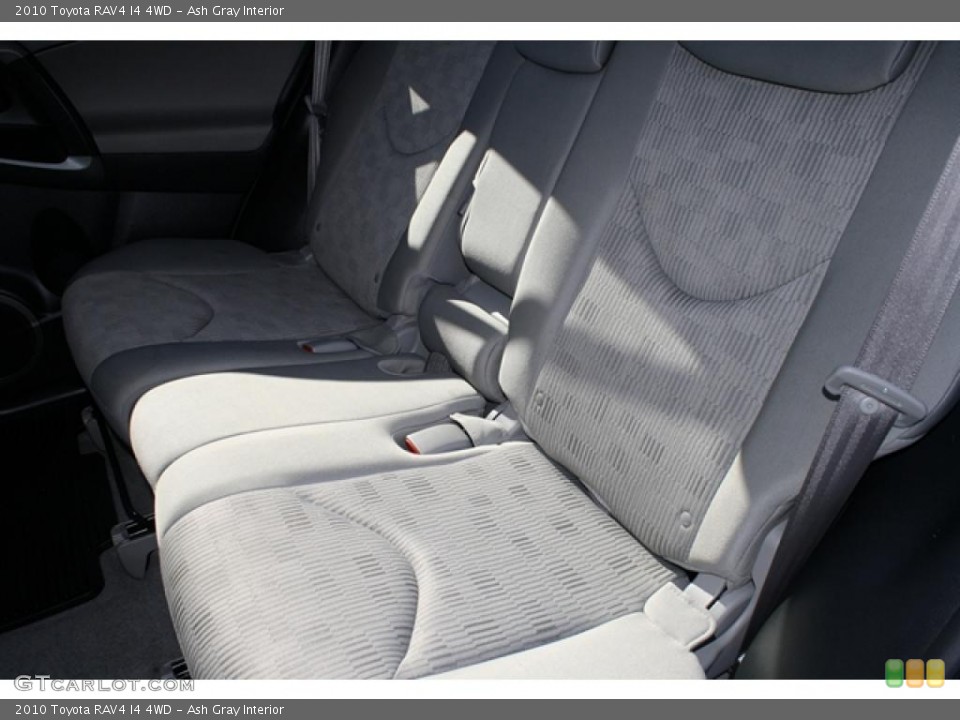 Ash Gray Interior Photo for the 2010 Toyota RAV4 I4 4WD #39168766