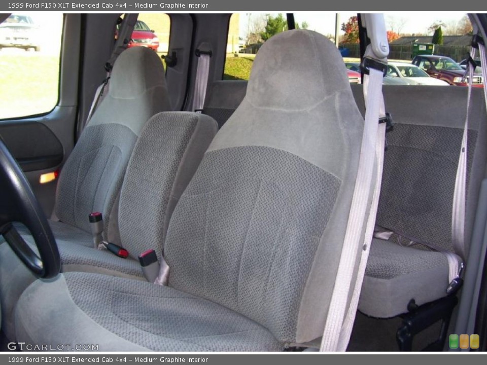 Medium Graphite Interior Photo for the 1999 Ford F150 XLT Extended Cab 4x4 #39170790