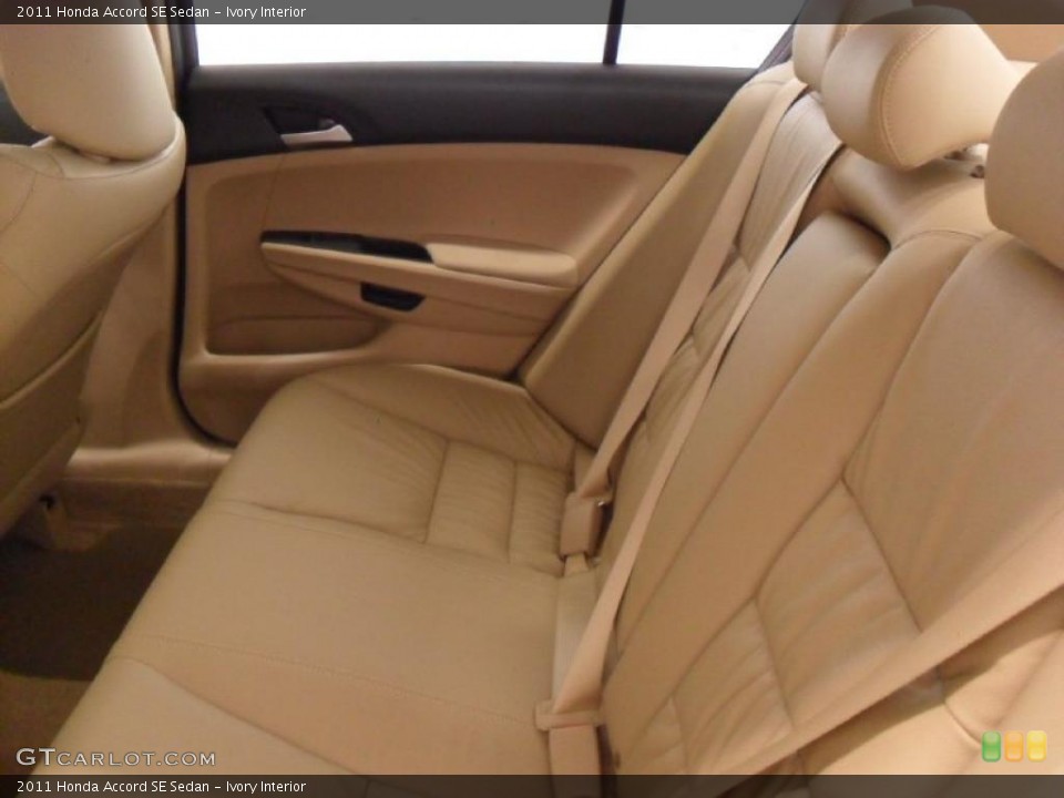 Ivory Interior Photo for the 2011 Honda Accord SE Sedan #39174442