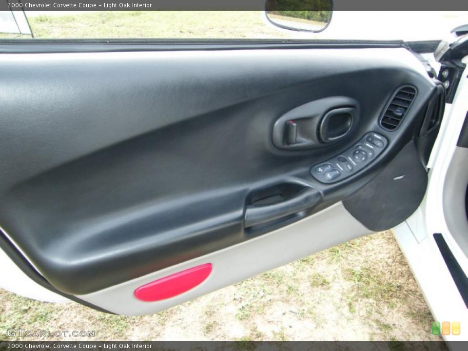 Light Oak Interior Door Panel for the 2000 Chevrolet Corvette Coupe #39179959