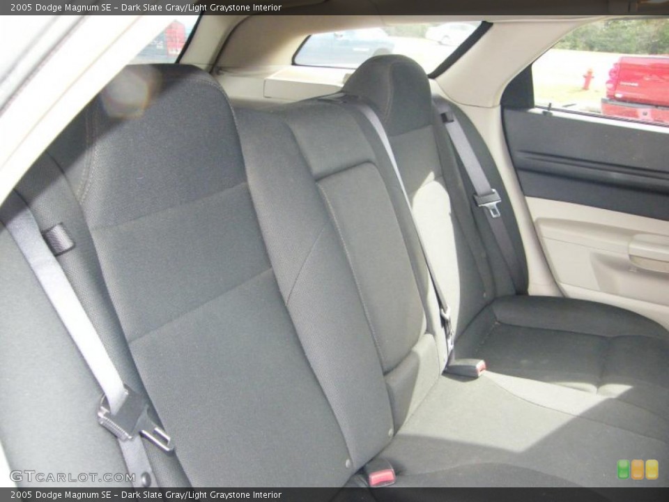 Dark Slate Gray/Light Graystone Interior Photo for the 2005 Dodge Magnum SE #39180527