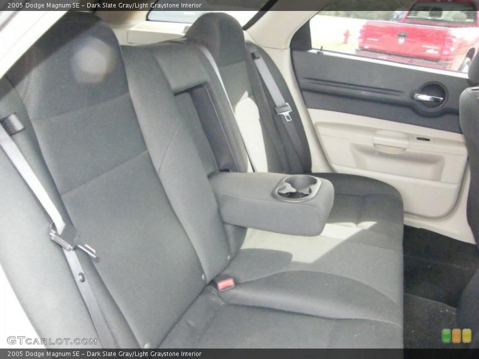 Dark Slate Gray/Light Graystone Interior Photo for the 2005 Dodge Magnum SE #39180543
