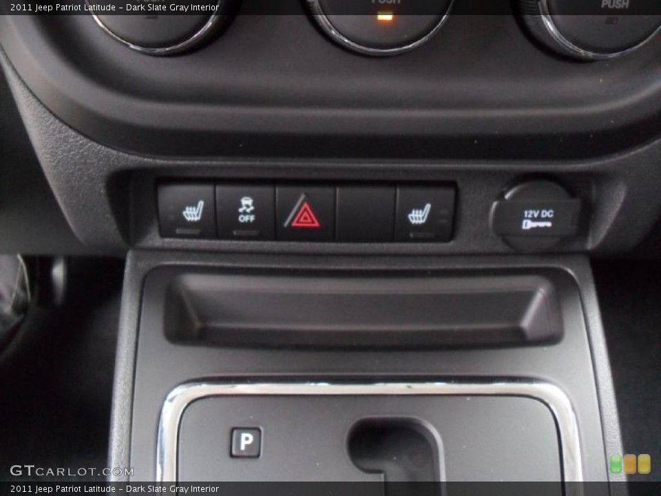 Dark Slate Gray Interior Controls for the 2011 Jeep Patriot Latitude #39182223