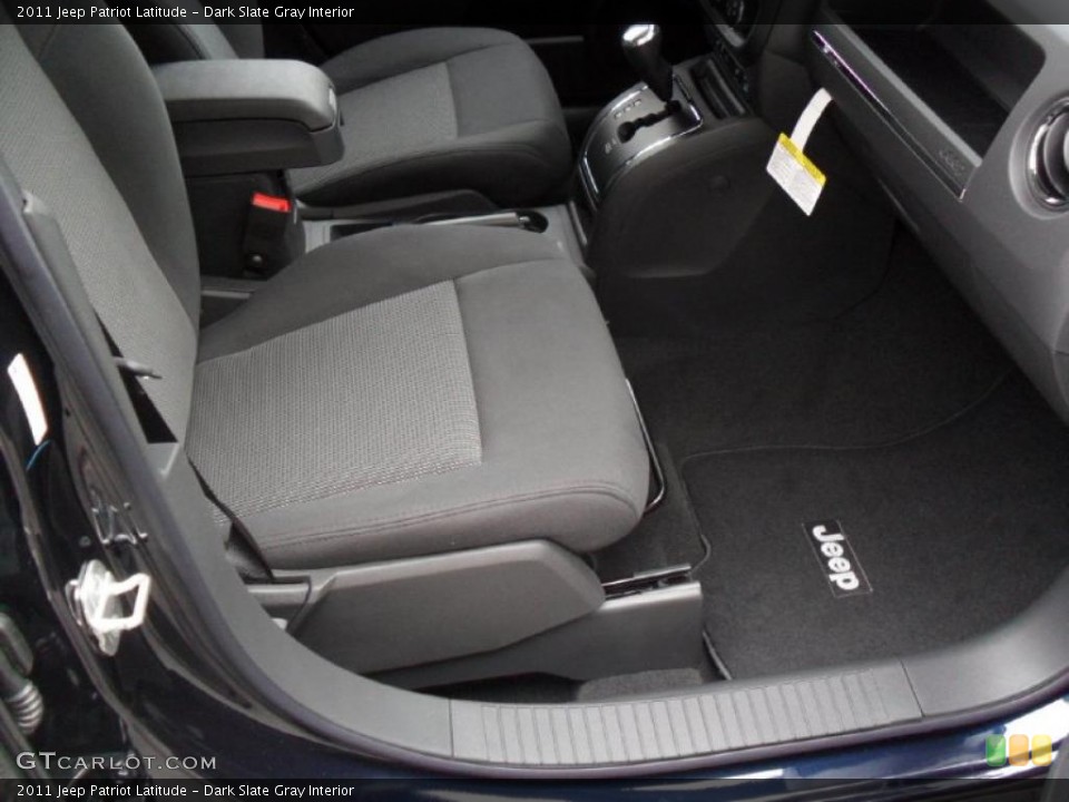Dark Slate Gray Interior Photo for the 2011 Jeep Patriot Latitude #39182347