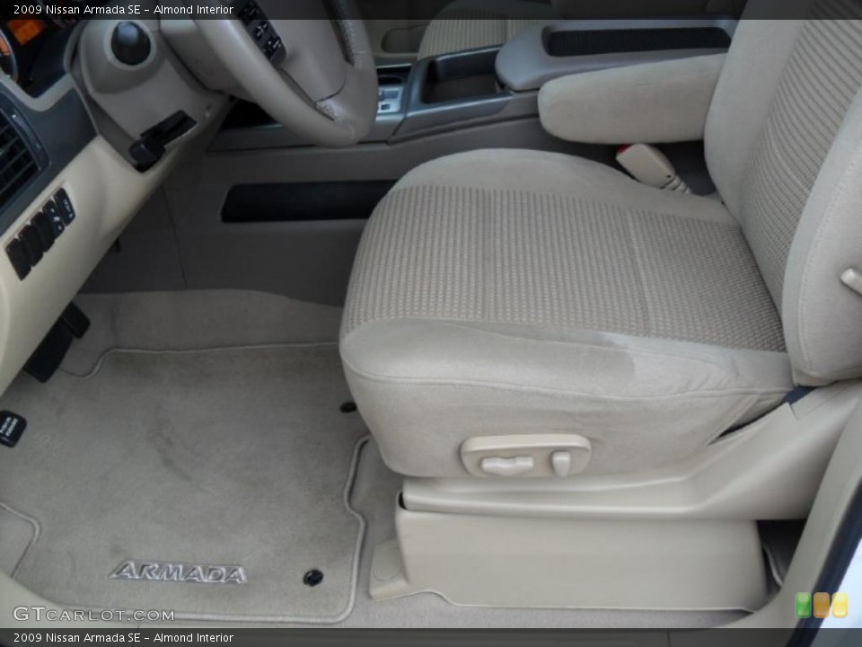 Almond Interior Photo for the 2009 Nissan Armada SE #39187427