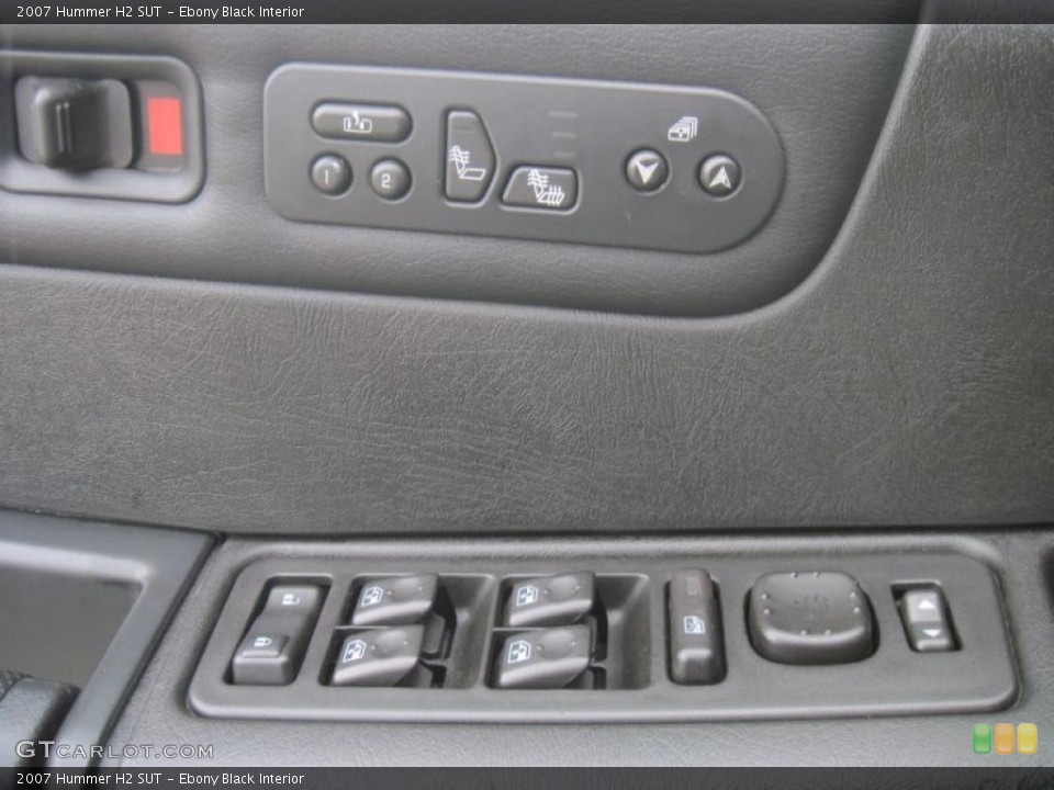 Ebony Black Interior Controls for the 2007 Hummer H2 SUT #39188399