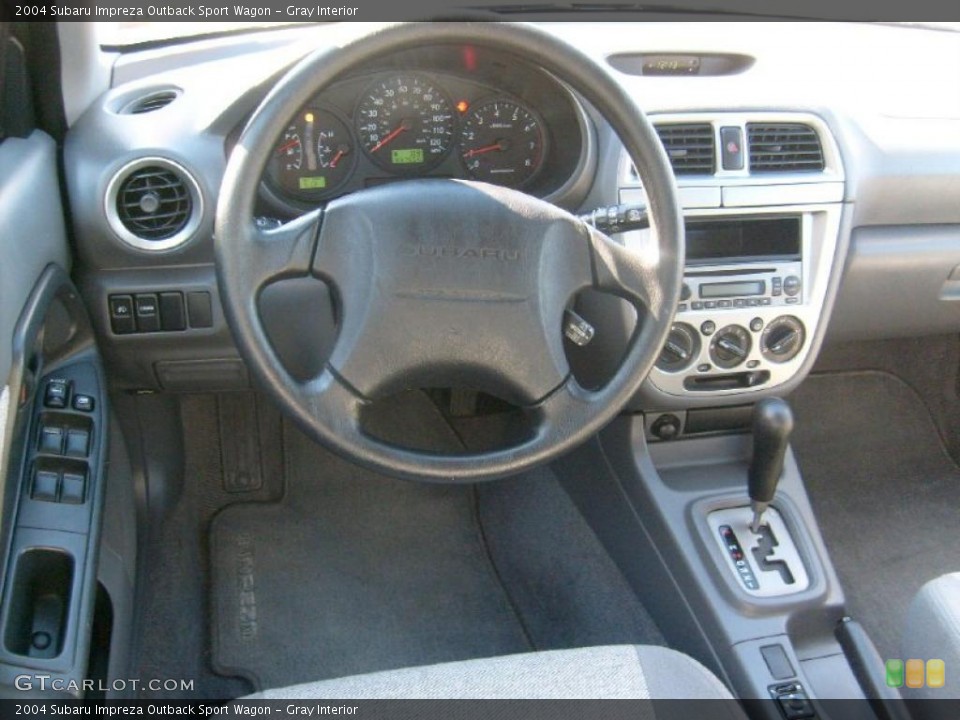 Gray Interior Photo for the 2004 Subaru Impreza Outback Sport Wagon #39189127