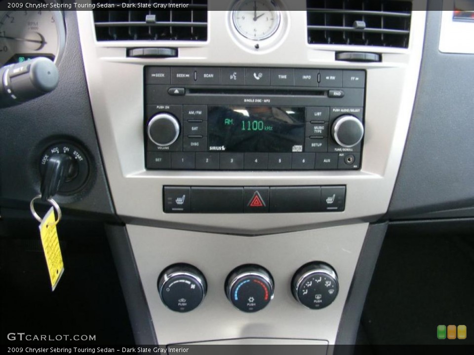 Dark Slate Gray Interior Controls for the 2009 Chrysler Sebring Touring Sedan #39190971