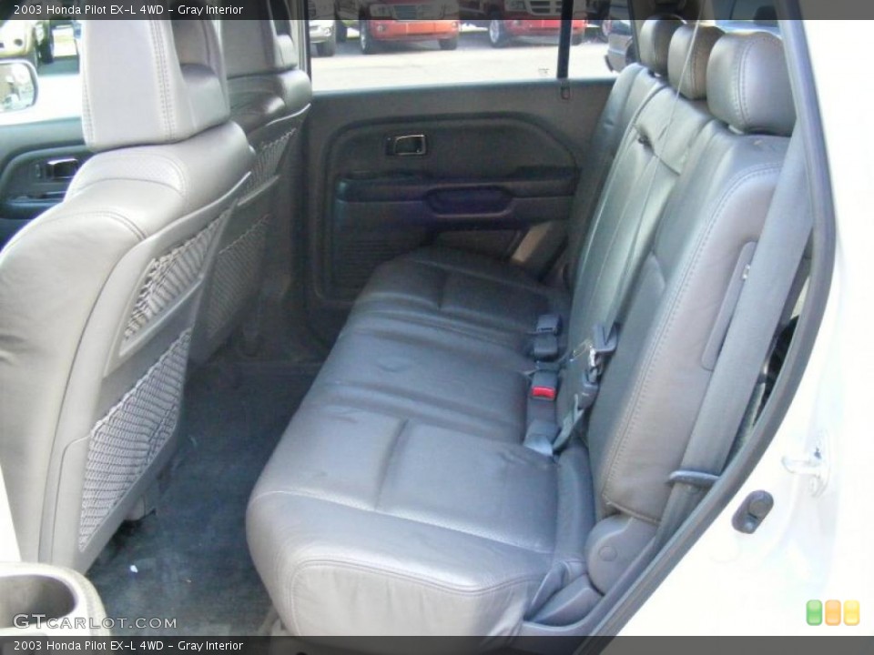 Gray Interior Photo for the 2003 Honda Pilot EX-L 4WD #39191507