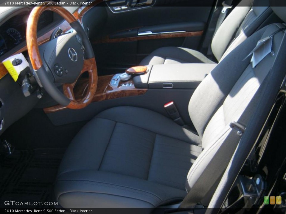 Black Interior Photo for the 2010 Mercedes-Benz S 600 Sedan #39192823