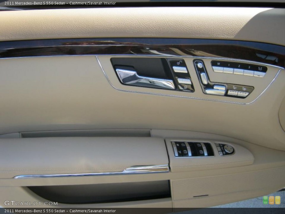 Cashmere/Savanah Interior Door Panel for the 2011 Mercedes-Benz S 550 Sedan #39193271