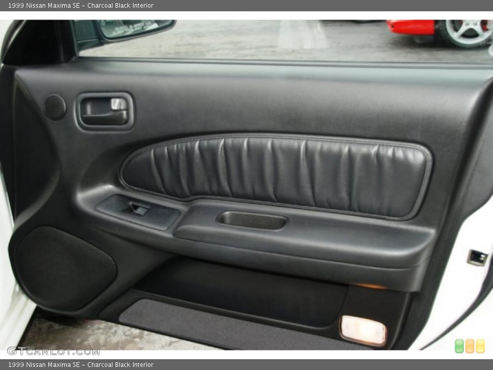 Charcoal Black Interior Door Panel for the 1999 Nissan Maxima SE #39196423