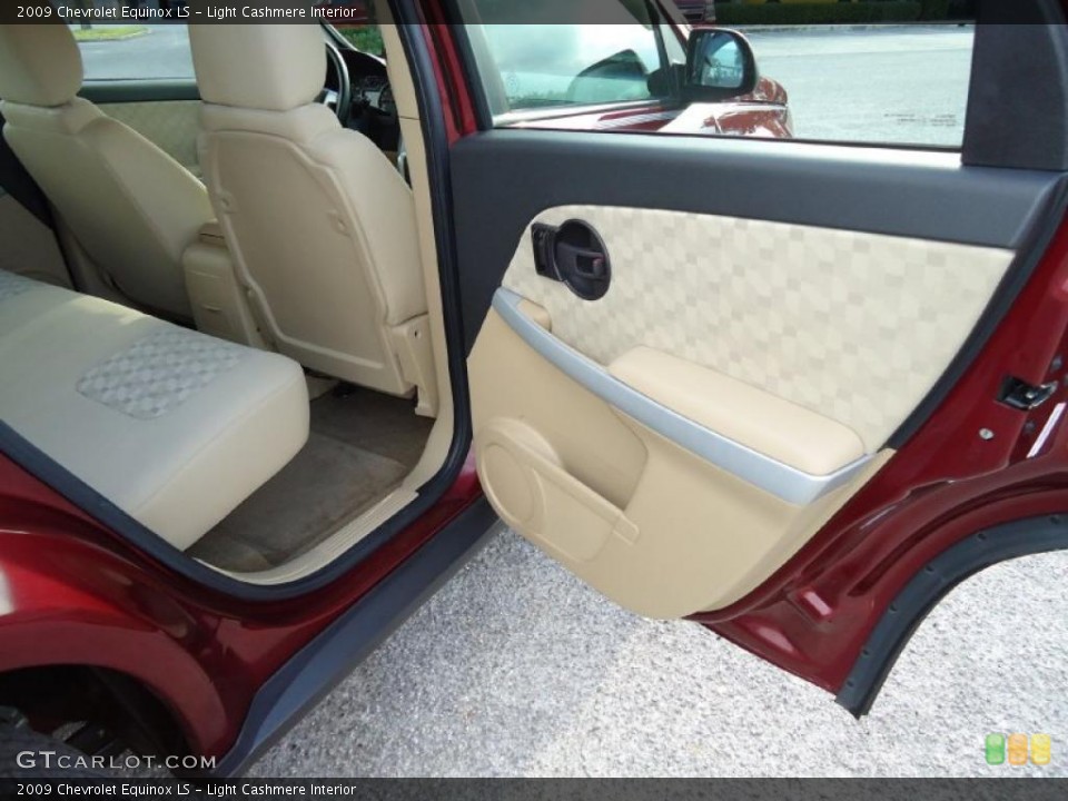 Light Cashmere Interior Door Panel for the 2009 Chevrolet Equinox LS #39196611